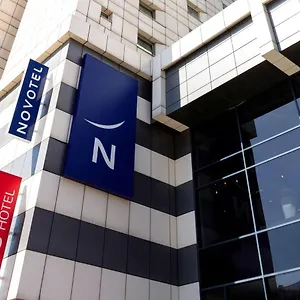 https://novotel-poznan-centrum.poznan-hotels.com