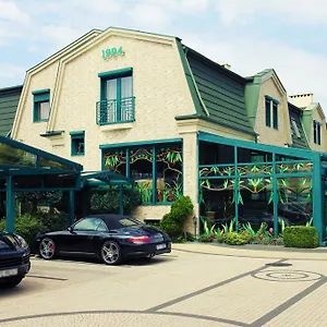 https://hotel-mats.poznan-hotels.com
